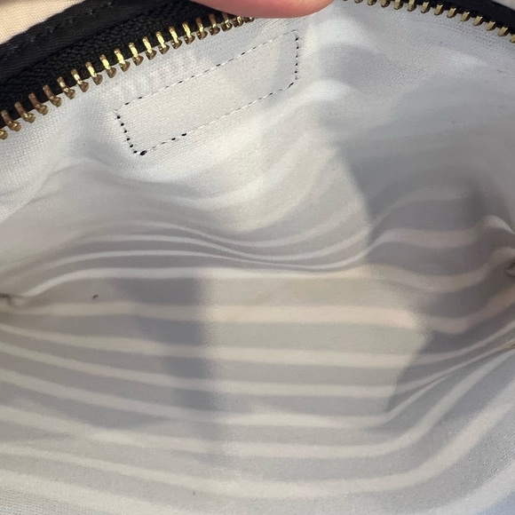 Kate Spade bow nylon wristlet - Picture 5 of 6